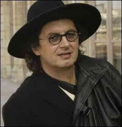 Si vous reconnaissez cette figure célèbre d'un art célèbre, vous saurez quel est son métier...