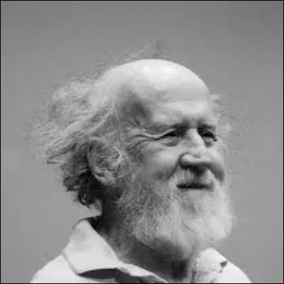 Cette figure est connue pour ses travaux, son accent savoureux aux oreilles françaises, et sa pédagogie. Quel est le métier de cette personne ?