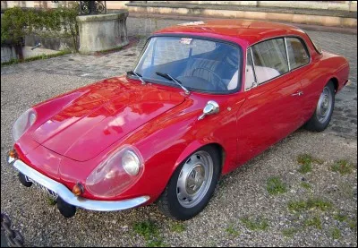 Quelle est cette voiture française ?