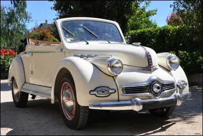 Quelle est cette voiture ?