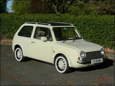 Quelle est cette petite voiture ?