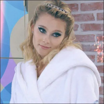 Qui est vraiment Ambre pour Sharon ?