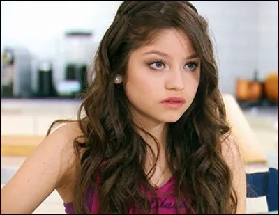 Qui aide Luna à aller à la maison de retraite ?