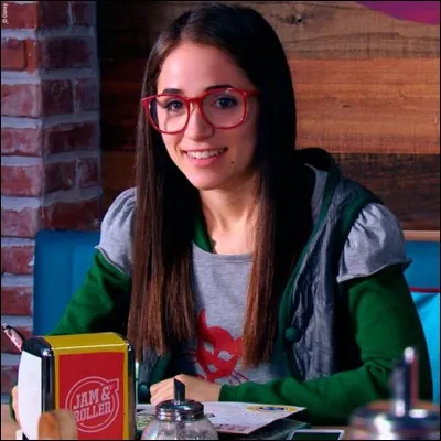 Qui est Nina pour Luna ?