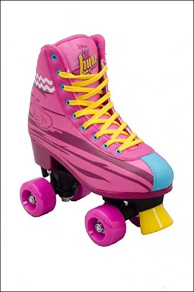 Quel est le nom de la chanson du générique de "Soy Luna" ?