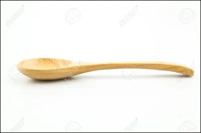 Que prépare Charlotte à Cherry après l'avoir retrouvée dans la grotte ?