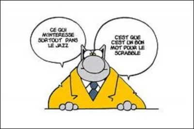 Jeu de société - 
Au Scrabble, combien de points vaut la lettre v ?