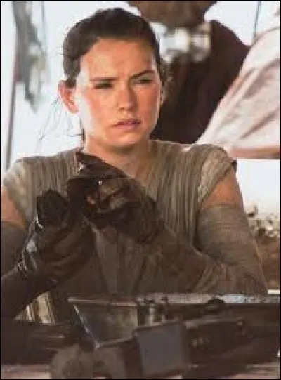 Quand voit-on pour la premi&egrave;re fois Rey ?