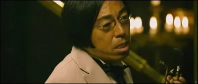 Dans quel genre de trafic trempe Kanryū ?