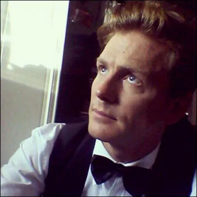 En qui Matìas se déguise-t-il pour faire peur à sa sur ?