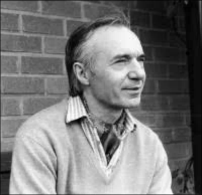 Quelle série de bandes dessinées a été scénarisée et écrite par Roger Leloup ?