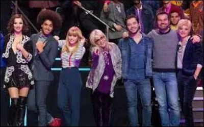 Quel est le titre de la comédie musicale autour de ses chansons qu'elle a lancé en 2012 ?