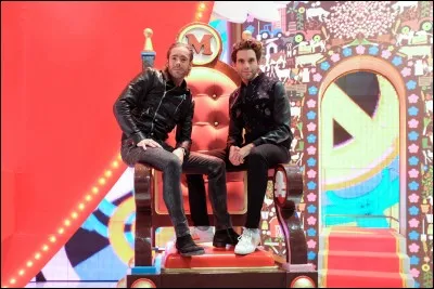 Comment s'appelle son ami et collaborateur ?