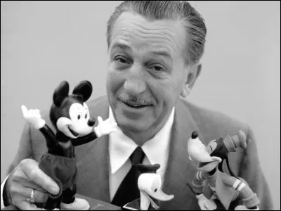 Quel est le titre du premier long métrage d'animation de Walt Disney ?