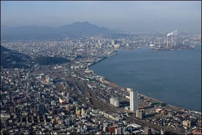Trouvez le pays de la ville nommée Kitakyushu !