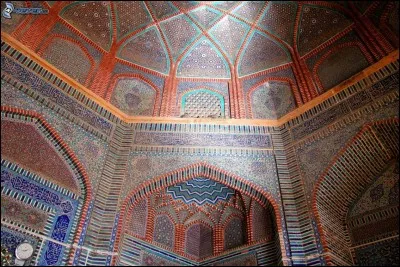 En voyant ce plafond, réussirez-vous à me dire de quel monument il s'agit ?