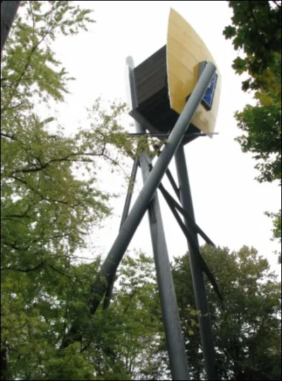 Dans quelle ville se trouve le campanile de Melanchthon ?