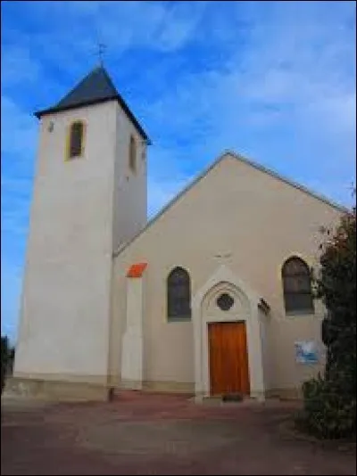 Voici l'église Saint-Genêt de Pontoy. Commune Mosellane, elle se situe en région ...