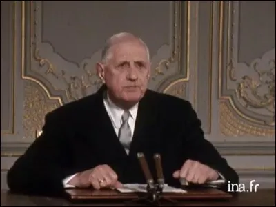 De Gaulle s'adresse aux Français à la radio le 30 mai : qu'annonce-t-il ?