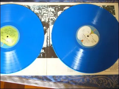 Quelle chanson n'appartient pas aux Beatles ?