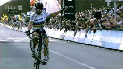 Sagan favori sur ce Tour des Flandres chuta. Un Belge en profita pour s'imposer mais lequel ?