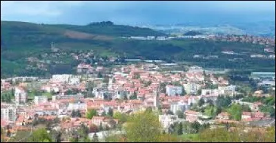 Ville de la m&eacute;tropole St&eacute;phanoise, en Auvergne-Rh&ocirc;ne-Alpes, La Ricamarie se trouve dans le d&eacute;partement ...