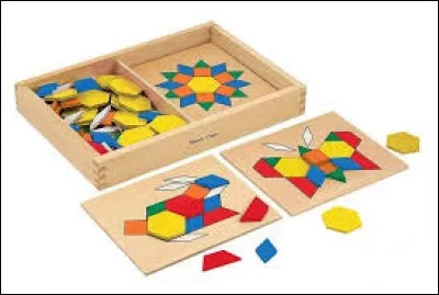 Les pi&egrave;ces sont sorties de leur bo&icirc;te, c'est quel jeu, au fait ?