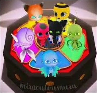 Que pensait Marinette de toute cette histoire de super-héros ?