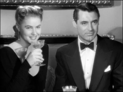 Je suis joué par Cary Grant, donc je suis classieux, élégant, subtil et charmeur. Mon métier n'a rien à voir avec ces qualificatifs, quel est-il ?