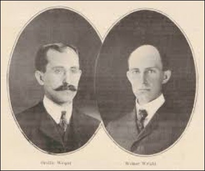 Que font les frères Wright en 1903 ?