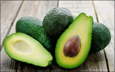 Quel aliment est utilisé dans la préparation du guacamole ?