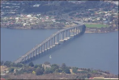 Quelle &eacute;tait la population de la Tasmanie de 2011 ?