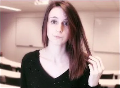 Quelle couleur de cheveux n'a-t-elle pas faite ?