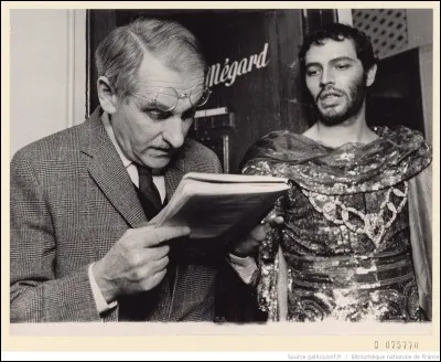 Je suis une pi&egrave;ce de th&eacute;&acirc;tre de Jean Anouilh. Qui ment ?