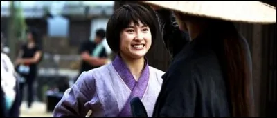 Qu'est-ce que Makimachi Misao a essayé de voler à Kenshin sans y parvenir ?