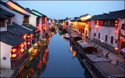 Dans quel pays Suzhou se situe-t-elle ?