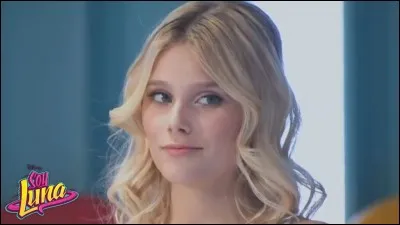 Comment s'appelle l'actrice qui joue le rôle d'Ámbar ?