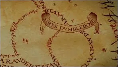 Quel est le nom de la carte magique qui montre le plan de Poudlard ?