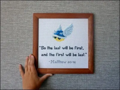 Comment se nomme le pouvoir qui suit à la trace le premier de la course dans "Mario Kart" ?