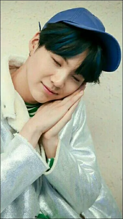 Quel est le groupe sanguin de Suga ?