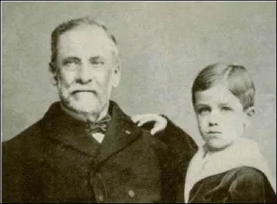 Comment s'appelle ce petit berger alsacien sauv&eacute; de la rage gr&acirc;ce &agrave; la vaccination pratiqu&eacute;e sur lui par Louis Pasteur en 1885 ?