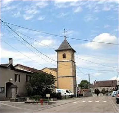 Village du Grand-Est, dans l'arrondissement d'Épinal, Évaux-et-Ménil se situe dans le département ...