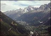 Quelle est la premire ville franaise  avoir acceilli les J. O d'hiver en 1924 ?