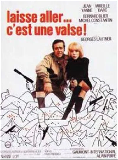 Dans quelle voiture est Michel Constantin quand il tire dans tous les sens dans le film ''Laisse aller... c'est une valse'' ?