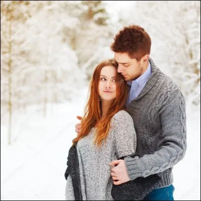 Tu es un garçon, tu es avec ta petite amie et vous êtes assis sur un banc mais il fait froid. Elle n'a qu'un T-shirt sur elle et tu vois qu'elle tremble.