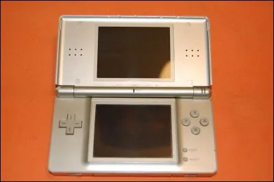 Quelle est cette console ?