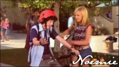 Pourquoi Chase ne déclare-t-il pas sa flamme à Zoey ?