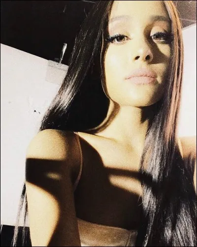 Comment s'appelle sa mère ?