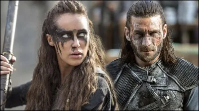 Quel est le premier être encore vivant que rencontrent les 100 ?