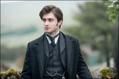 Je suis Arthur Kipps dans ce film, et me rends dans une maison isolée, pour y travailler. Quel est mon métier ?